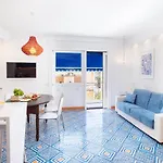 Sorrentovibes - Stylish & Elegant Flat With Terrace