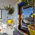 Sorrentovibes - Stylish & Elegant Flat With Terrace Apartmán