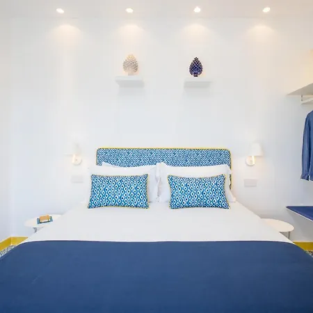 아파트 Sorrentovibes - Stylish & Elegant Flat With Terrace
